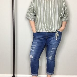 Plus Size Distressed Denim Capri